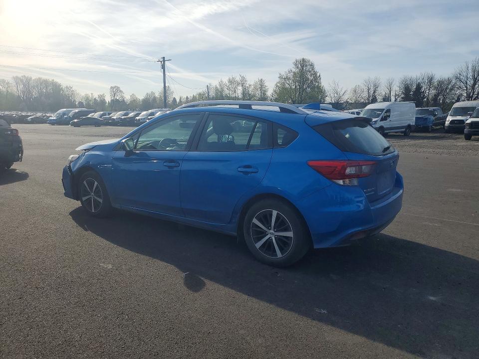 49131876 :رقم المزاد ، 4S3GTAD64M3700361 vin ، 2021 Subaru Impreza مزاد بيع