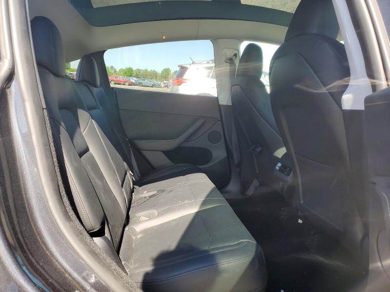 2024 Tesla Model Y მანქანა იყიდება აუქციონზე, vin: 7SAYGDEE4RA261236, აუქციონის ნომერი: 50263036