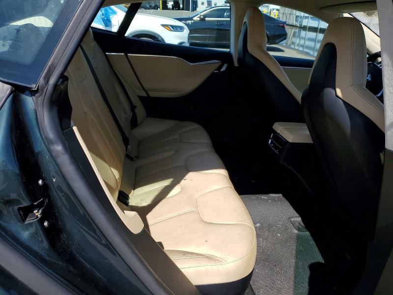 50810206 :رقم المزاد ، 5YJSA1H15EFP33842 vin ، 2014 Tesla Model S مزاد بيع