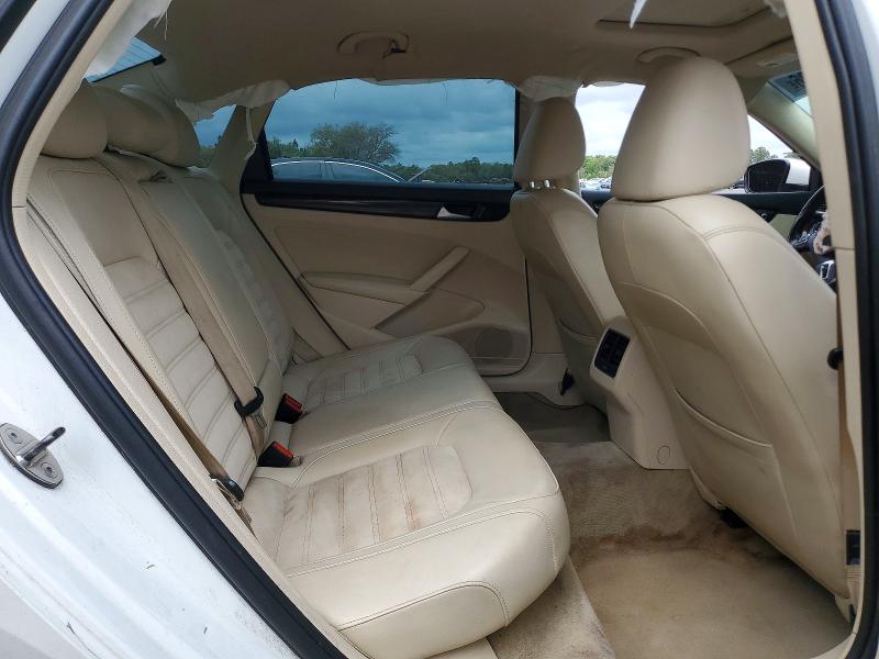 2014 Volkswagen Passat მანქანა იყიდება აუქციონზე, vin: 1VWCN7A35EC119861, აუქციონის ნომერი: 50261526