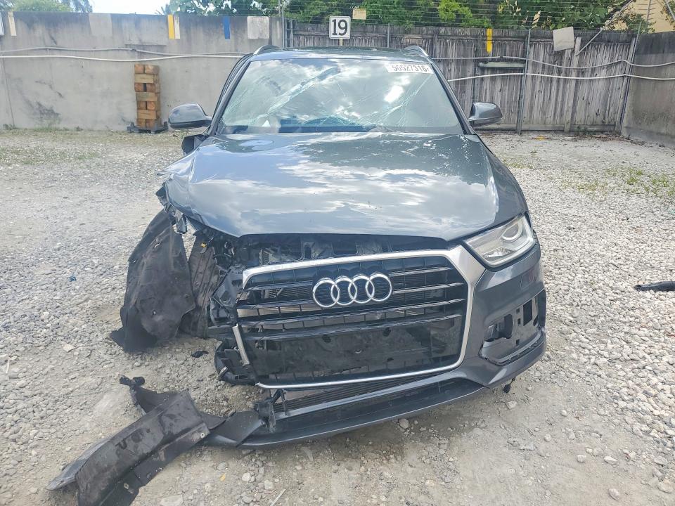 50527316 :رقم المزاد ، WA1BCCFS8JR029067 vin ، 2018 Audi Q3 مزاد بيع