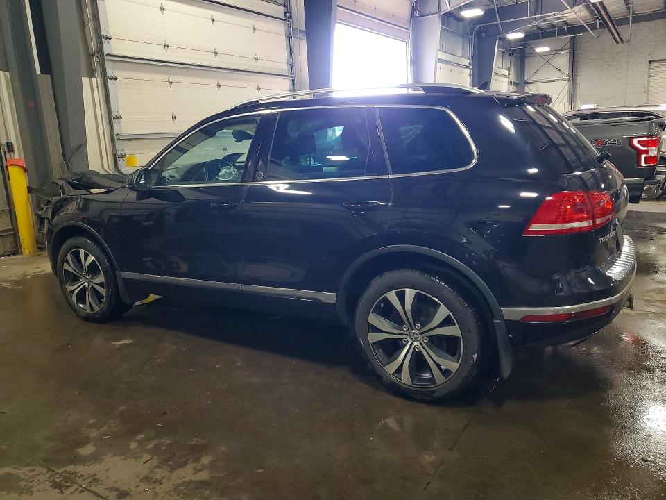Aukcja sprzedaży 2017 Volkswagen Touareg, vin: WVGRF7BP5HD006143, numer aukcji: 51289086