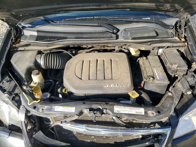 50072676 :رقم المزاد ، 2C4RC1BG5CR409894 vin ، 2012 Chrysler Town & Country مزاد بيع