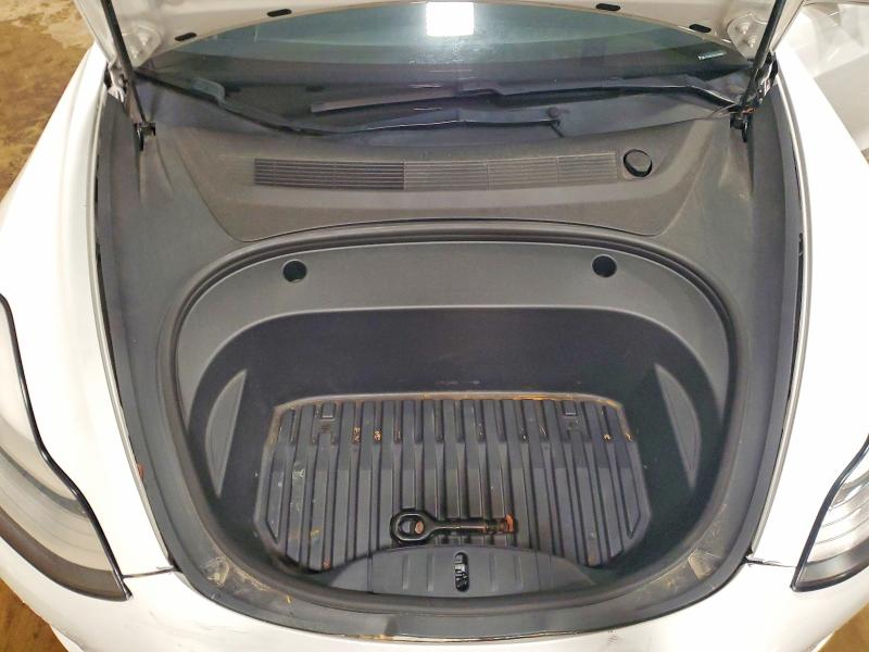 48935136 :رقم المزاد ، 5YJ3E1EAXLF799782 vin ، 2020 Tesla Model 3 مزاد بيع