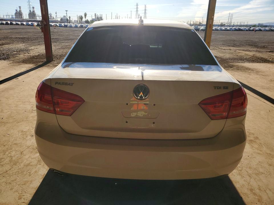 Продаж на аукціоні авто 2015 Volkswagen Passat, vin: 1VWBV7A34FC008330, номер лоту: 48632646
