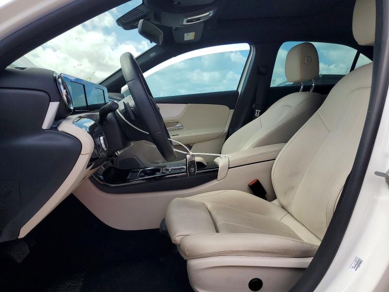 51643736 :رقم المزاد ، W1K3G4EB3MJ263647 vin ، 2021 Mercedes-benz A مزاد بيع