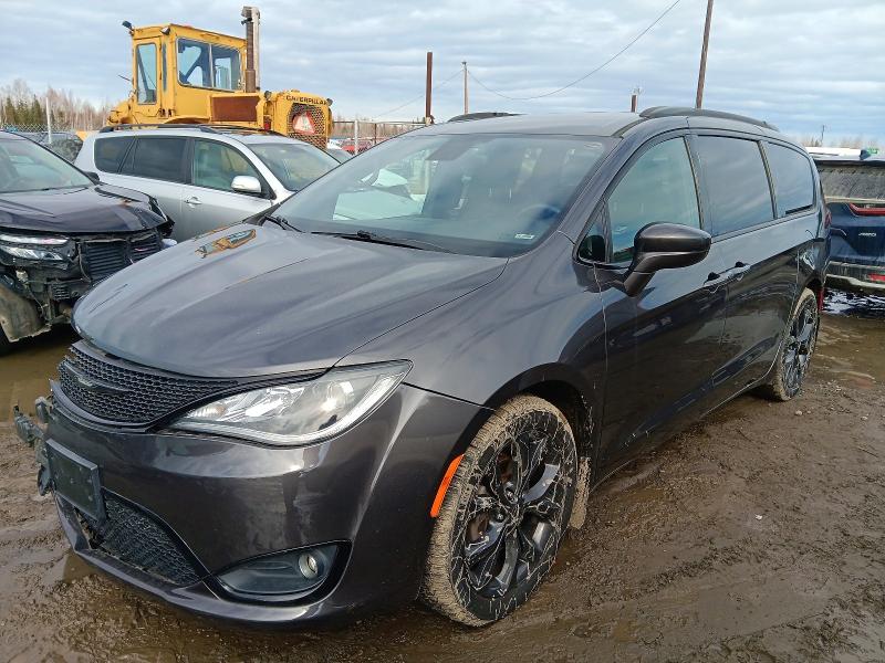 49656856 :رقم المزاد ، 2C4RC1EG4JR198146 vin ، 2018 Chrysler Pacifica مزاد بيع