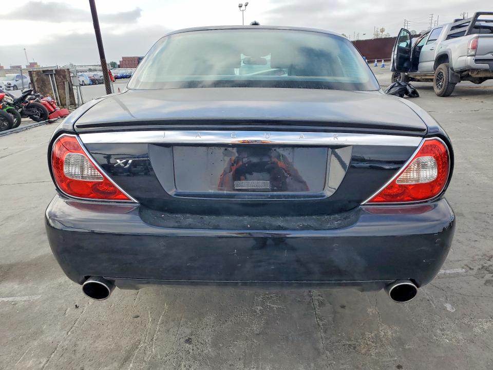 Продаж на аукціоні авто 2008 Jaguar Xj8, vin: SAJWA71BX8SH26257, номер лоту: 49033206