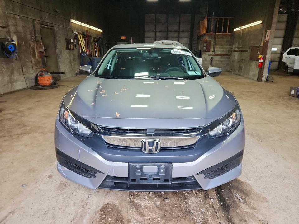 Продажа на аукционе авто 2018 Honda Civic, vin: 19XFC2F7XJE203133, номер лота: 50649236