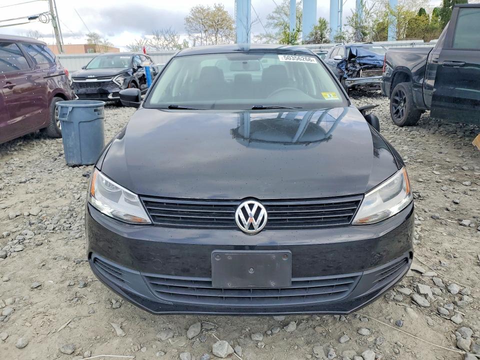 50356266 :رقم المزاد ، 3VW2K7AJ5EM389996 vin ، 2014 Volkswagen Jetta مزاد بيع