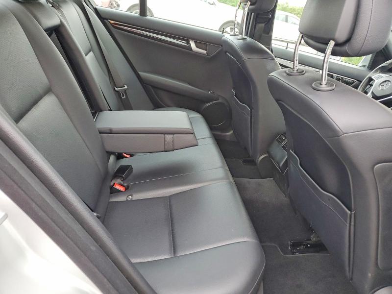 Продаж на аукціоні авто 2013 Mercedes-benz C, vin: WDDGF5HB8DA832661, номер лоту: 49781076