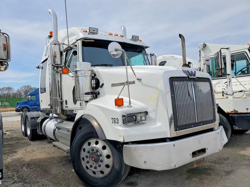 47965146 :رقم المزاد ، 5KJJALDR9LPLL2593 vin ، 2020 Western Star Conventional مزاد بيع