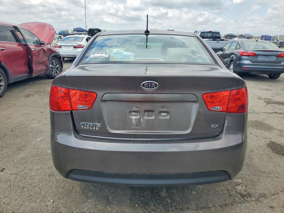 Продажа на аукционе авто 2013 Kia Forte, vin: KNAFU4A23D5735860, номер лота: 46805326