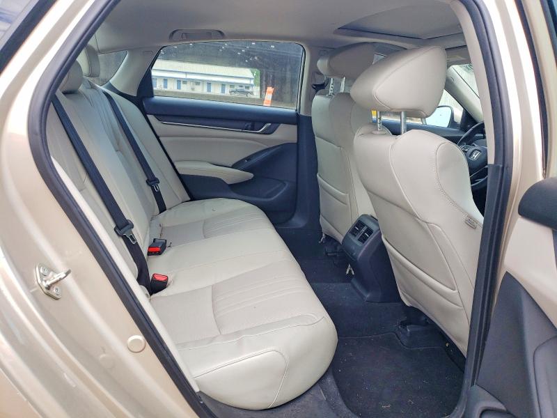Продаж на аукціоні авто 2018 Honda Accord, vin: 1HGCV3F55JA000902, номер лоту: 50423196