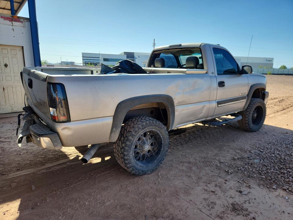 Продаж на аукціоні авто 2005 Chevrolet Silverado, vin: 1GCHC24U75E180963, номер лоту: 50128416