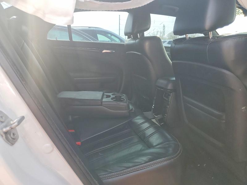 2016 Chrysler 300 მანქანა იყიდება აუქციონზე, vin: 2C3CCABG0GH269906, აუქციონის ნომერი: 50971546