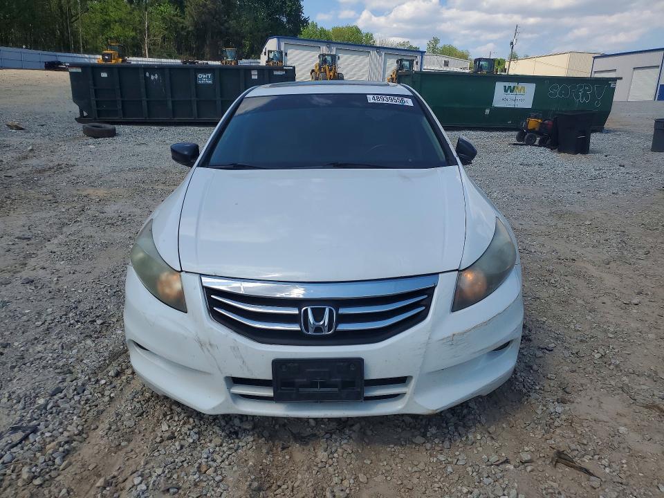 48939556 :رقم المزاد ، 1HGCP3F84BA025134 vin ، 2011 Honda Accord مزاد بيع