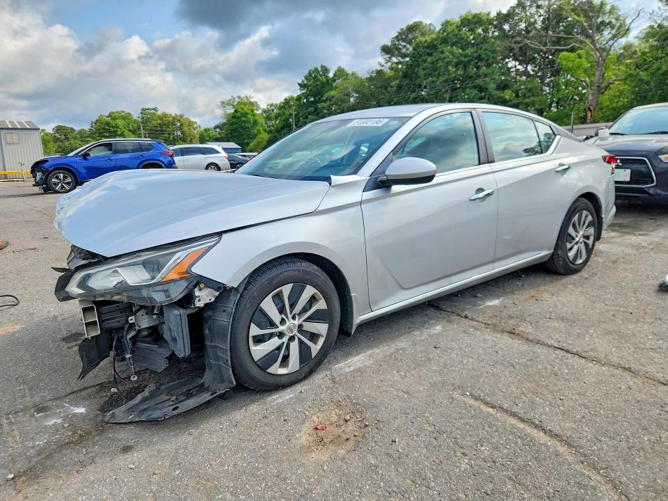Auction sale of the 2020 Nissan Altima, vin: 1N4BL4BVXLC172609, lot number: 51692186