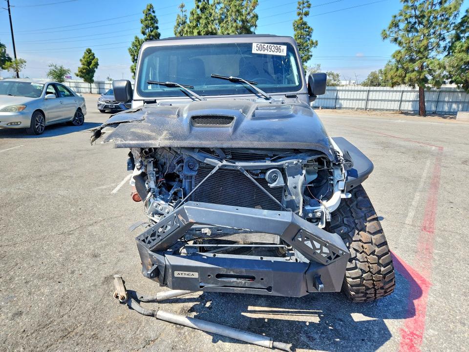 50649396 :رقم المزاد ، 1C4HJXDG4JW252168 vin ، 2018 Jeep Wrangler Unlimited مزاد بيع