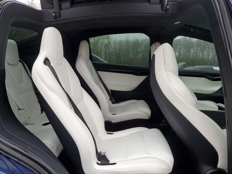 48497896 :رقم المزاد ، 5YJXCBE28KF198715 vin ، 2019 Tesla Model X مزاد بيع