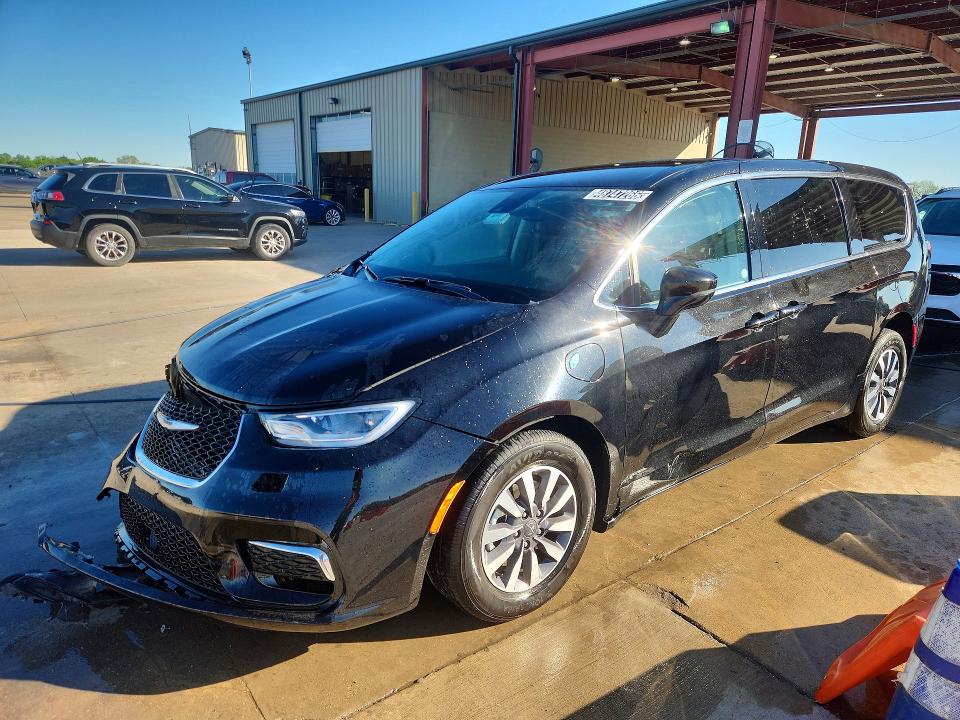 Продаж на аукціоні авто 2024 Chrysler Pacifica, vin: 2C4RC1S78RR130576, номер лоту: 48747266