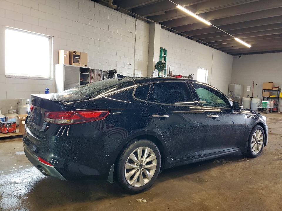 Продаж на аукціоні авто 2018 Kia Optima, vin: 5XXGT4L31JG240418, номер лоту: 51288696