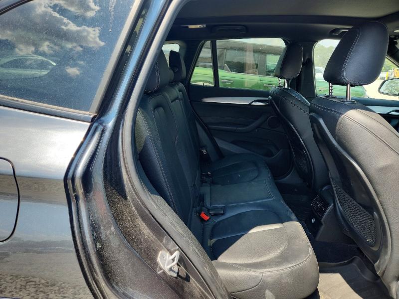 51101716 :رقم المزاد ، WBXHT3C32J5F93131 vin ، 2018 Bmw X1 مزاد بيع