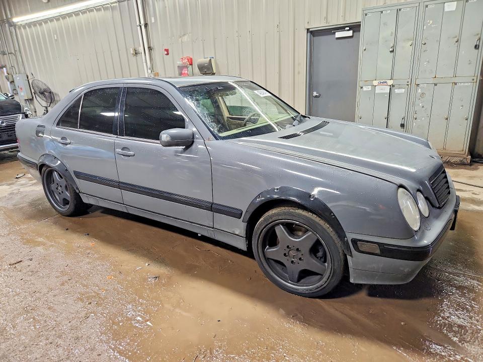 Aukcja sprzedaży 2001 Mercedes-benz E, vin: WDBJF83J71X046860, numer aukcji: 49248476