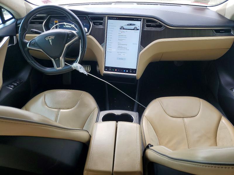48261256 :رقم المزاد ، 5YJSA1CP5DFP16680 vin ، 2013 Tesla Model S مزاد بيع