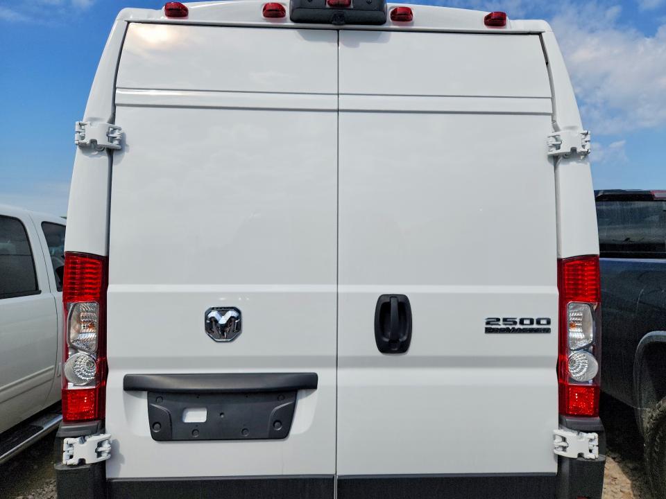 50170816 :رقم المزاد ، 3C6LRVDG3TE174445 vin ، 2026 Ram Promaster 2500 مزاد بيع