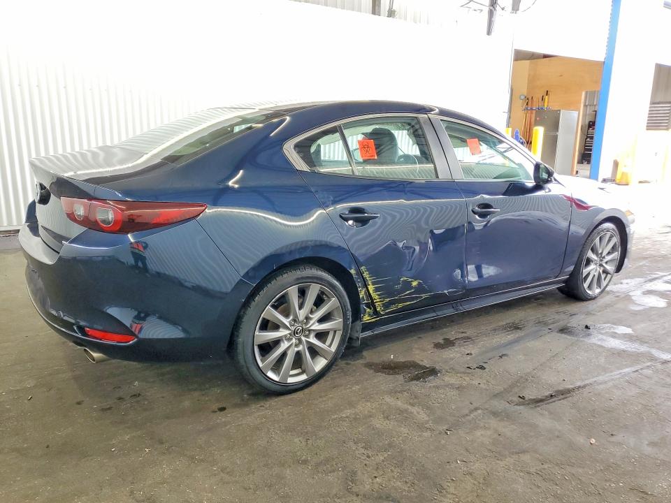 Продажа на аукционе авто 2023 Mazda 3, vin: 3MZBPABM4PM358863, номер лота: 49239556