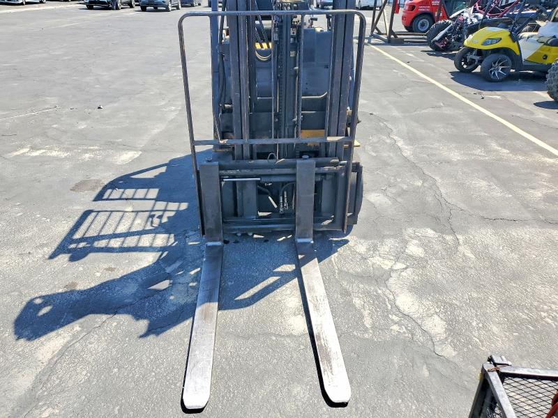 2002 Caterillar Forklift მანქანა იყიდება აუქციონზე, vin: A3EC110206, აუქციონის ნომერი: 51612776
