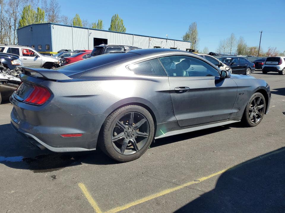 49001516 :رقم المزاد ، 1FA6P8CF6L5168887 vin ، 2020 Ford Mustang مزاد بيع