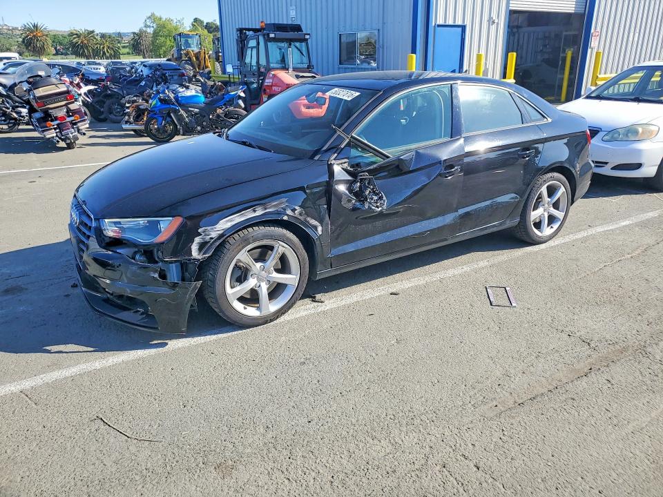 Продажа на аукционе авто 2016 Audi A3, vin: WAUA7GFF4G1032732, номер лота: 50327816