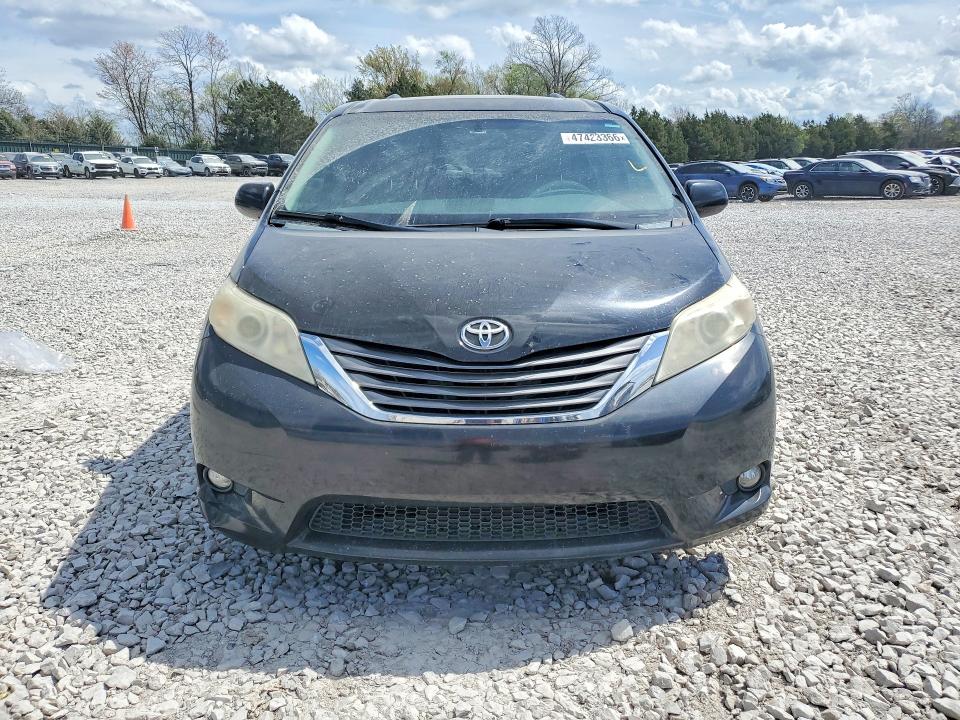 47423366 :رقم المزاد ، 5TDYK3DC7CS232289 vin ، 2012 Toyota Sienna مزاد بيع