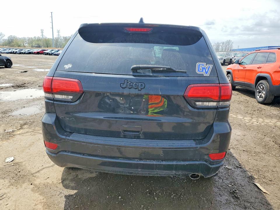 51274376 :رقم المزاد ، 1C4RJFAG3JC135783 vin ، 2018 Jeep Grand Cherokee مزاد بيع