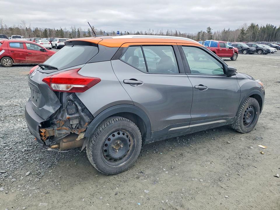 Продаж на аукціоні авто 2018 Nissan Kicks, vin: 3N1CP5CU9JL500198, номер лоту: 47865856