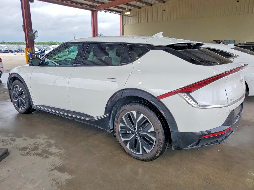 Продажа на аукционе авто 2024 Kia Ev6, vin: KNDC34LA2R5194921, номер лота: 51023376