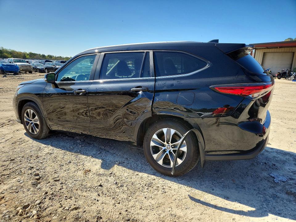 2023 Toyota Highlander Hybrid მანქანა იყიდება აუქციონზე, vin: 5TDKBRCH2PS116025, აუქციონის ნომერი: 48748486