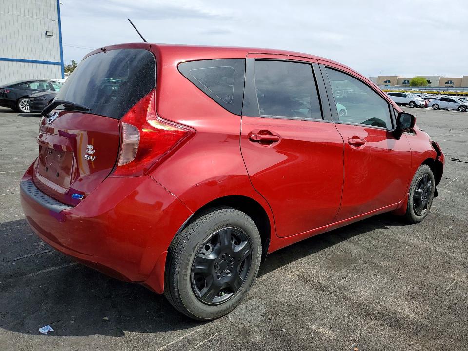 49634656 :رقم المزاد ، 3N1CE2CP7FL447314 vin ، 2015 Nissan Versa Note مزاد بيع