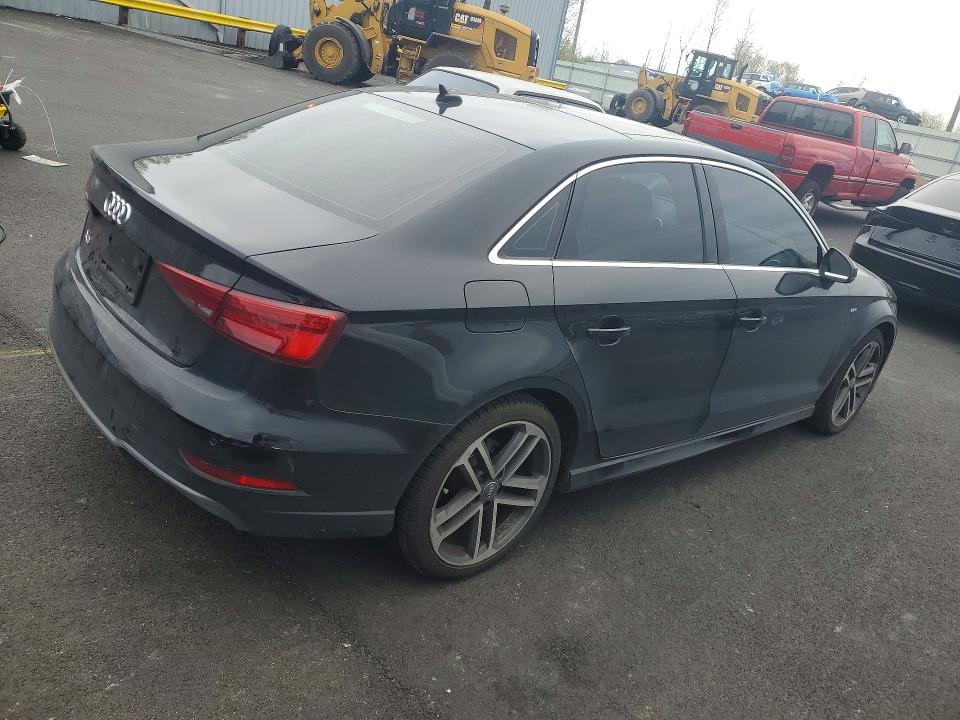 48791246 :رقم المزاد ، WAUHUHFF4H1056589 vin ، 2017 Audi A3 مزاد بيع