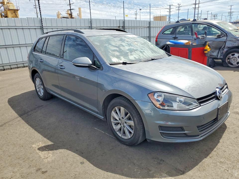 49505226 :رقم المزاد ، 3VWC17AU4GM515768 vin ، 2016 Volkswagen Golf Sportwagen مزاد بيع