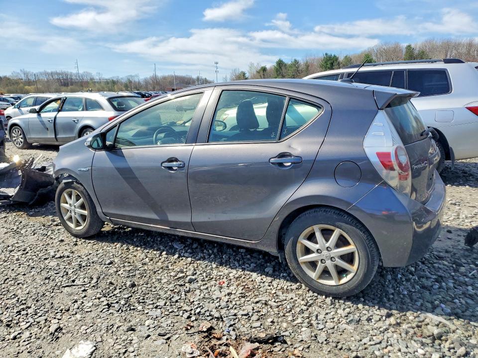 Продажа на аукционе авто 2014 Toyota Prius C, vin: JTDKDTB38E1084429, номер лота: 49795716