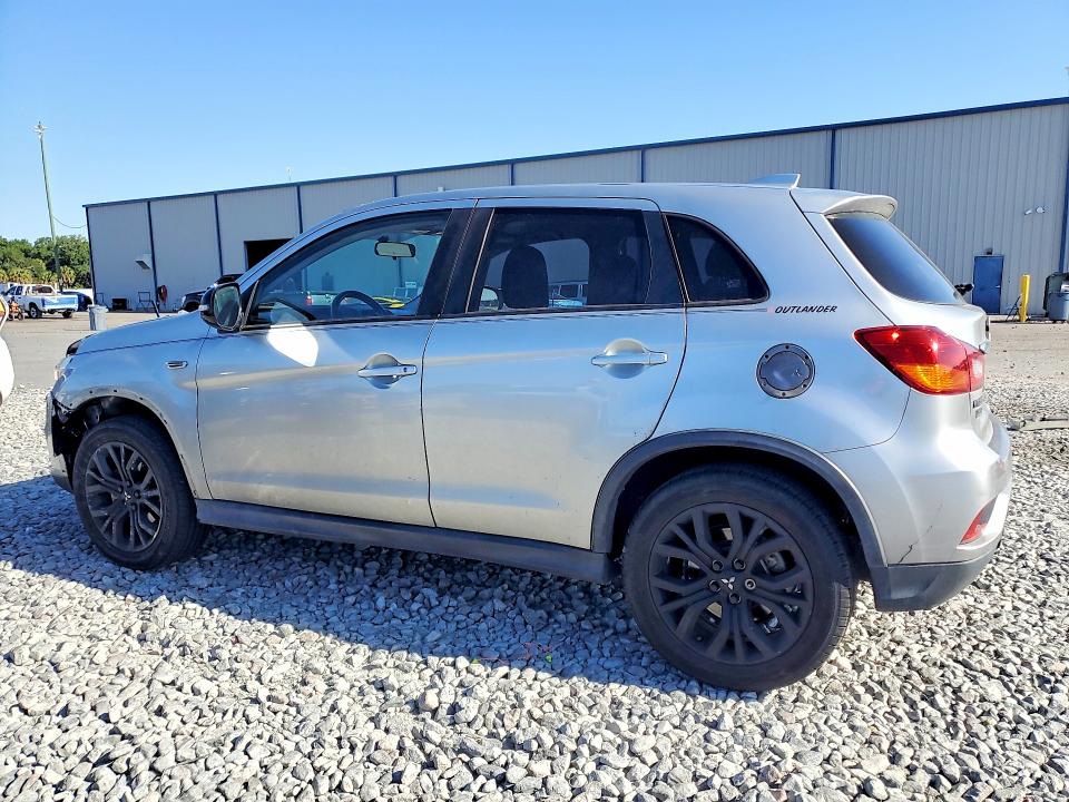 Продажа на аукционе авто 2018 Mitsubishi Outlander Sport, vin: JA4AP3AU8JU005633, номер лота: 50598956