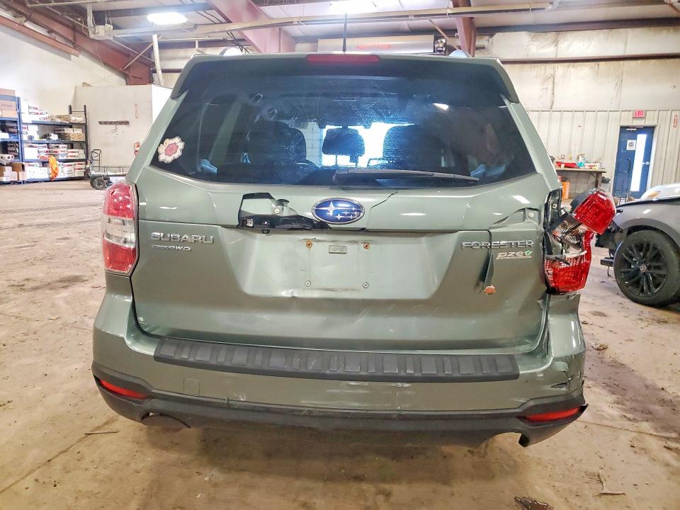 Продажа на аукционе авто 2015 Subaru Forester, vin: JF2SJARC2FH576497, номер лота: 48115336