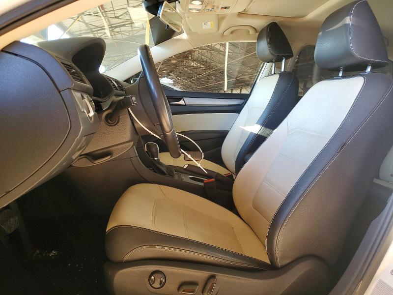 Продаж на аукціоні авто 2015 Volkswagen Passat, vin: 1VWBV7A34FC008330, номер лоту: 48632646