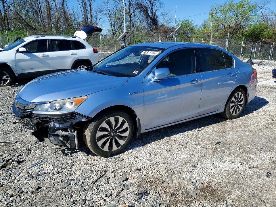 Продаж на аукціоні авто 2017 Honda Accord, vin: JHMCR6F50HC021271, номер лоту: 48317196