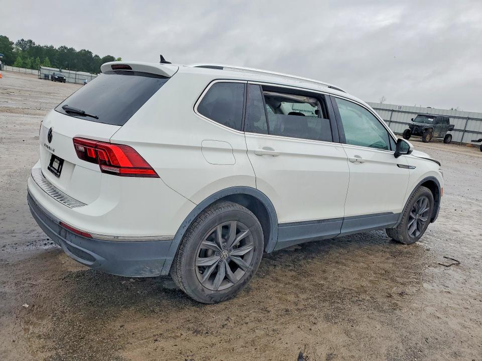 Aukcja sprzedaży 2022 Volkswagen Tiguan, vin: 3VV3B7AX8NM093738, numer aukcji: 51429336