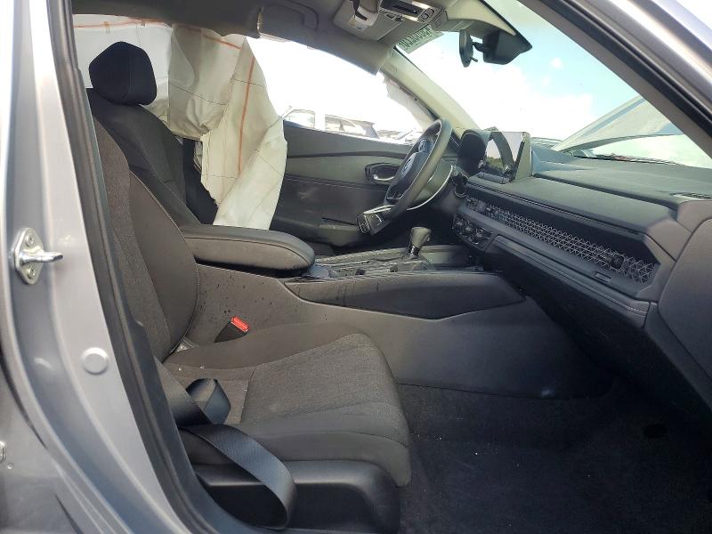 49863226 :رقم المزاد ، 1HGCY1F22SA084728 vin ، 2025 Honda Accord مزاد بيع