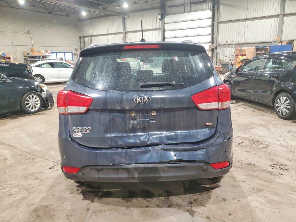 48063316 :رقم المزاد ، KNAHT8A36F7089703 vin ، 2015 Kia Rondo مزاد بيع